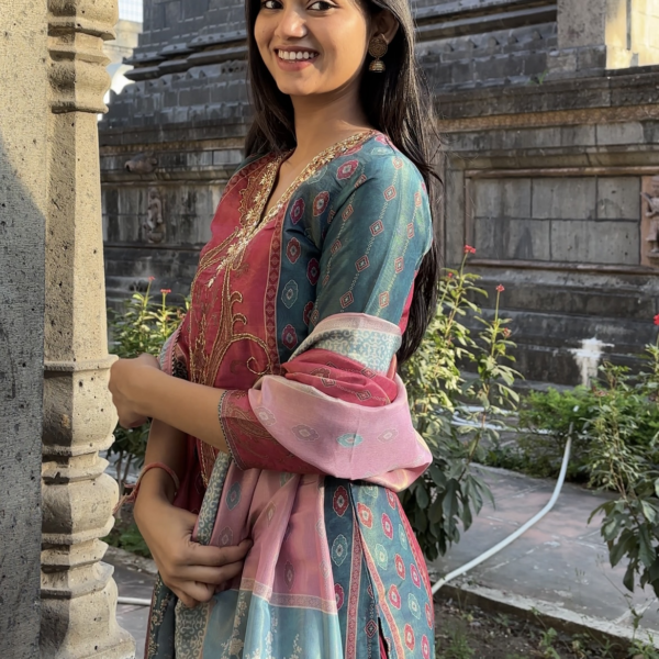 Tissue Shimmer Pakistani Suit Set