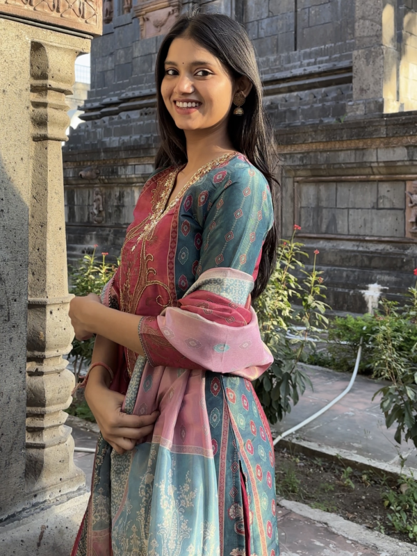 Tissue Shimmer Pakistani Suit Set