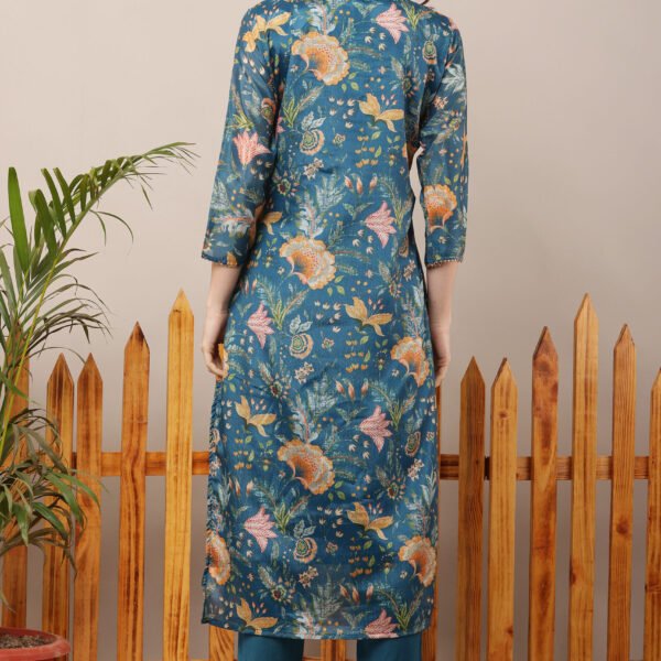 23 Jan- Maxkeystudio25630 Teal Blue V-Neck Embroidered Floral Straight Suit Set