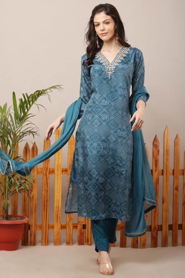 23 Jan- Maxkeystudio25660 Teal Blue V-Neck Embroidered Bandhej Straight Suit Set