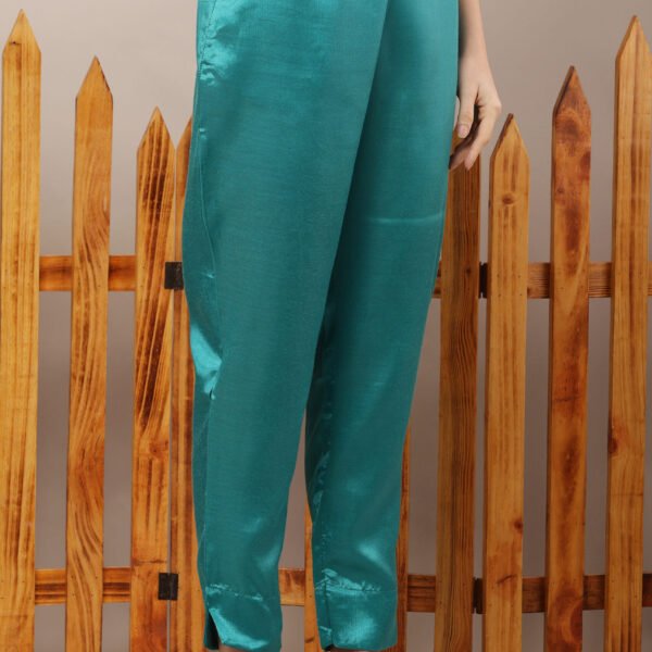 23 Jan- Maxkeystudio25662 Blue Organza Leheria Straight Suit Set