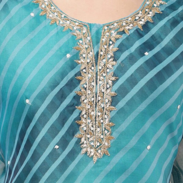 23 Jan- Maxkeystudio25664 Blue Organza Leheria Straight Suit Set