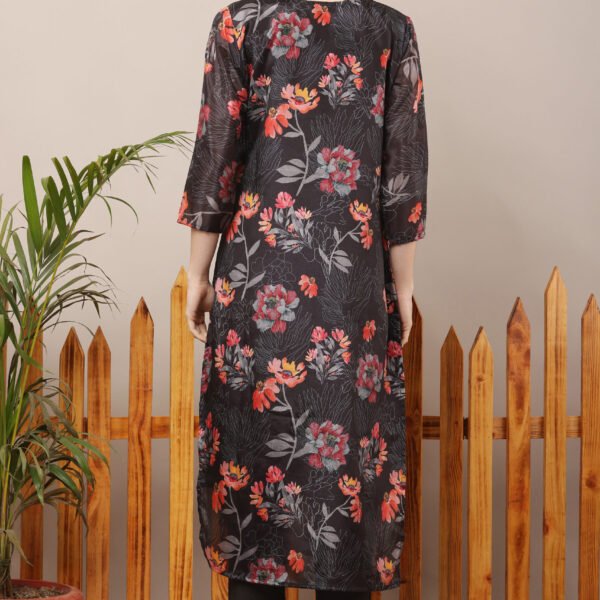 23 Jan- Maxkeystudio25702 Black V Neck Floral Straight Suit Set