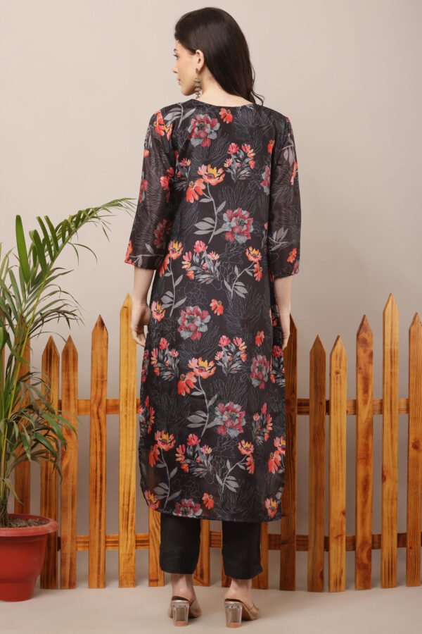 23 Jan- Maxkeystudio25702 Black V Neck Floral Straight Suit Set