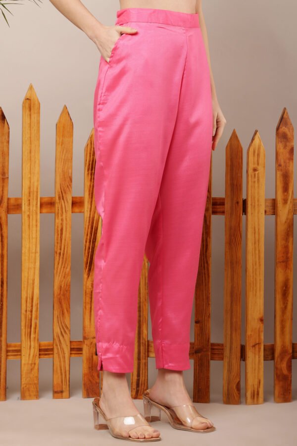 23 Jan- Maxkeystudio25953 Pink Leheria Kaftan Suit Set