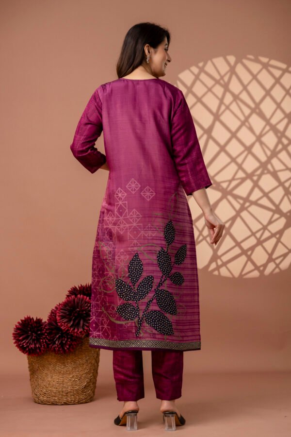 328A4800 Berry Bloom Cotton Straight Suit