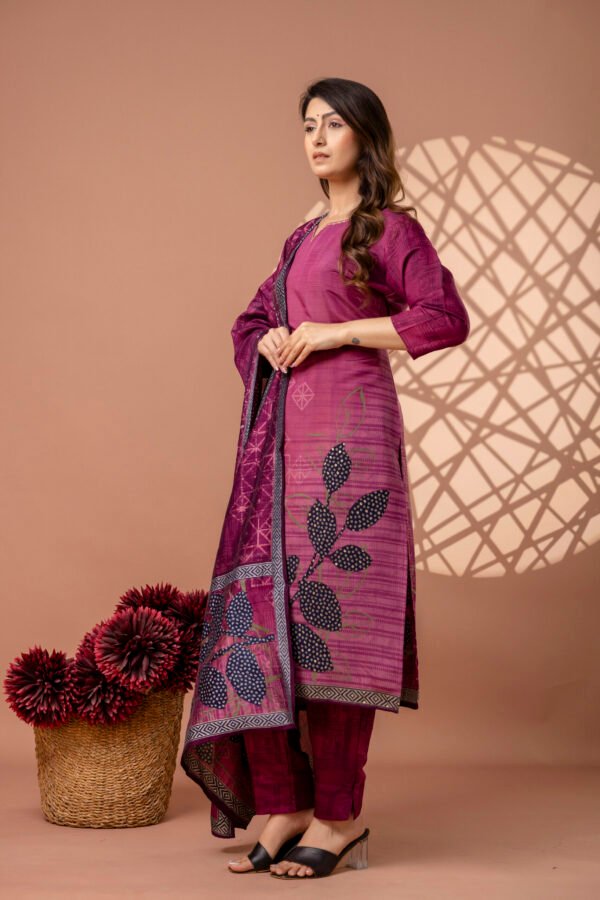 328A4805 Berry Bloom Cotton Straight Suit