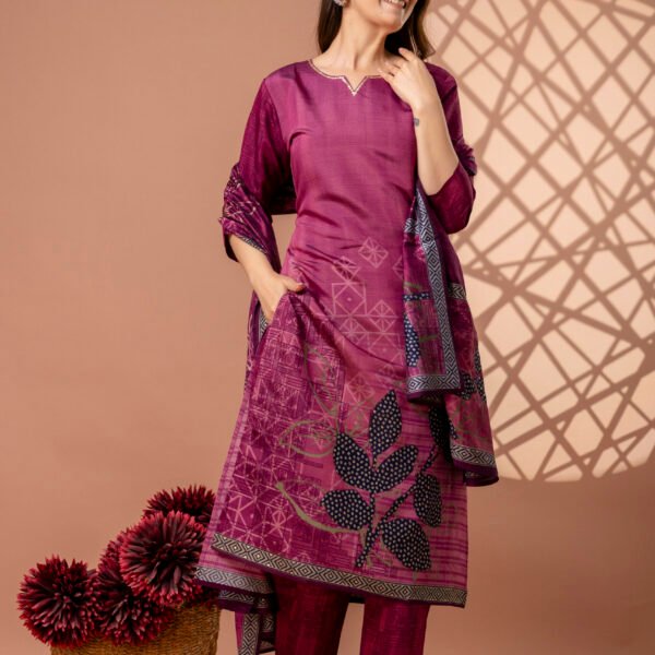 328A4807 Berry Bloom Cotton Straight Suit
