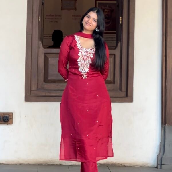 Screenshot Zaina Red Embroidered Straight Suit Set