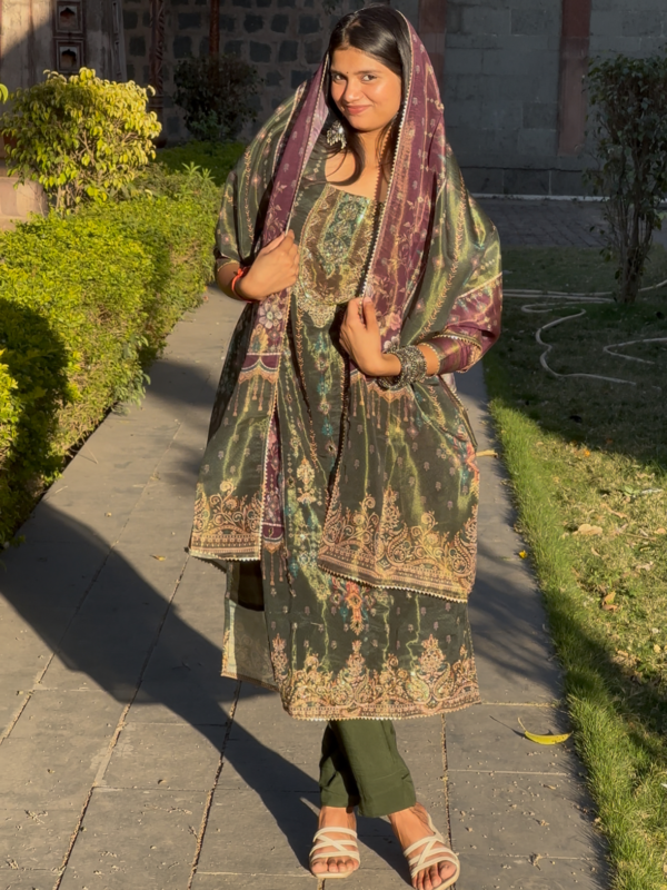 IMG_7312 Pakistani Luxe Green Straight Suit Set