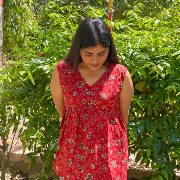 IMG_6890 Garden Red Peplum Top