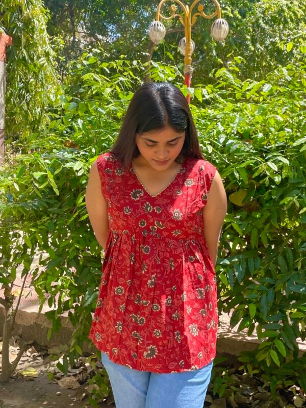 IMG_6890 Garden Red Peplum Top