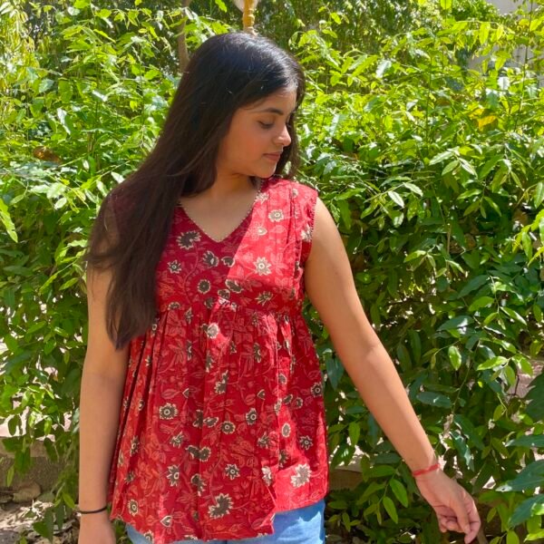 IMG_6901 Garden Red Peplum Top