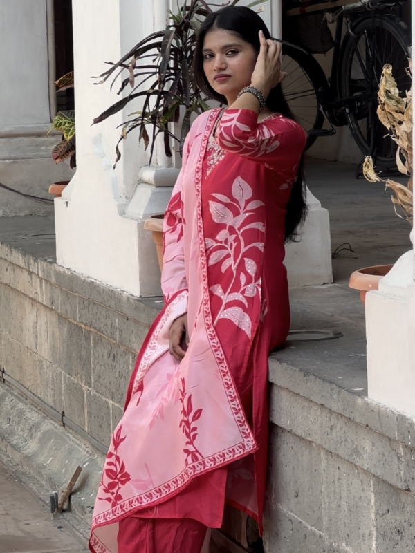 IMG_9044 Blush Petal Raw Silk Embroidered Suit Set