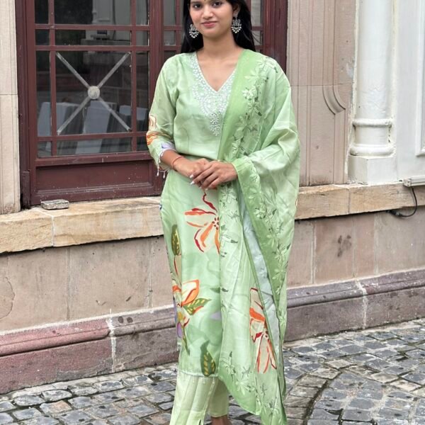 Lush Leaf Mirror Embroidered Suit Set