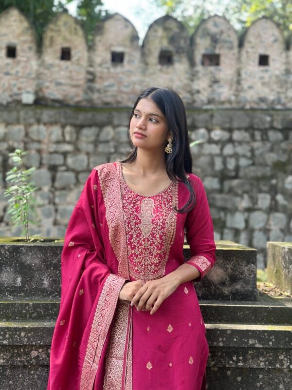Magenta Pure Banarasi Raw Silk Embroidered Suit Set