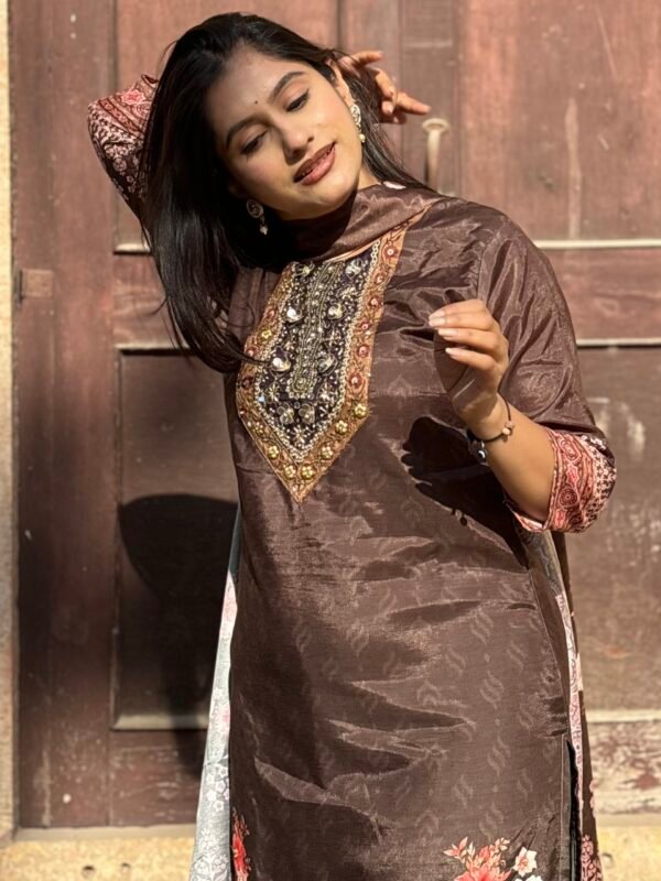 Riva Gota & mirror Straight Suit