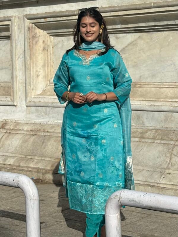 Heer chanderi Embroidered Suit Set