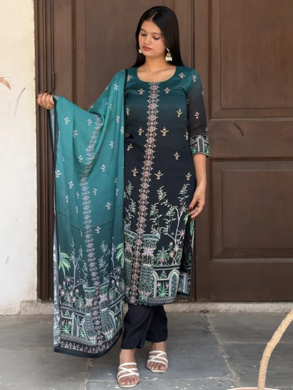 Arohi Embroidered Pakistani Suit Set