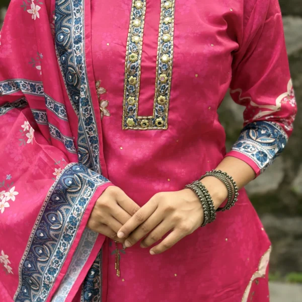 Veda Nyra Silk Embroidered Suit Set