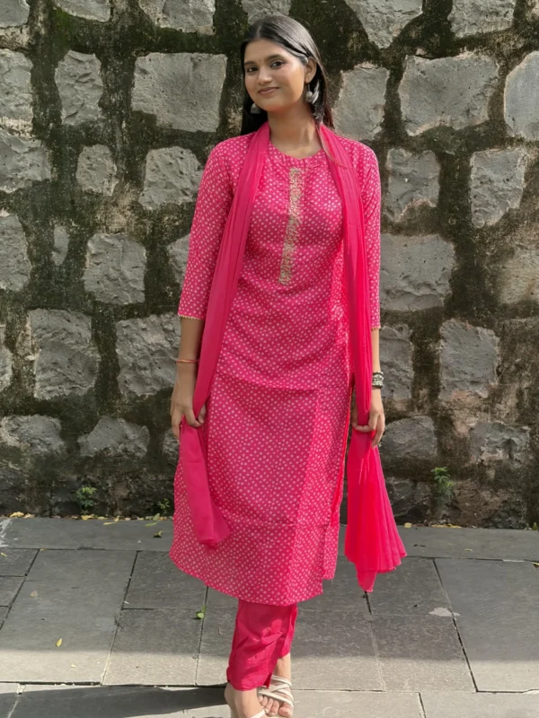 Rani Bandhej Embroidered Suit Set
